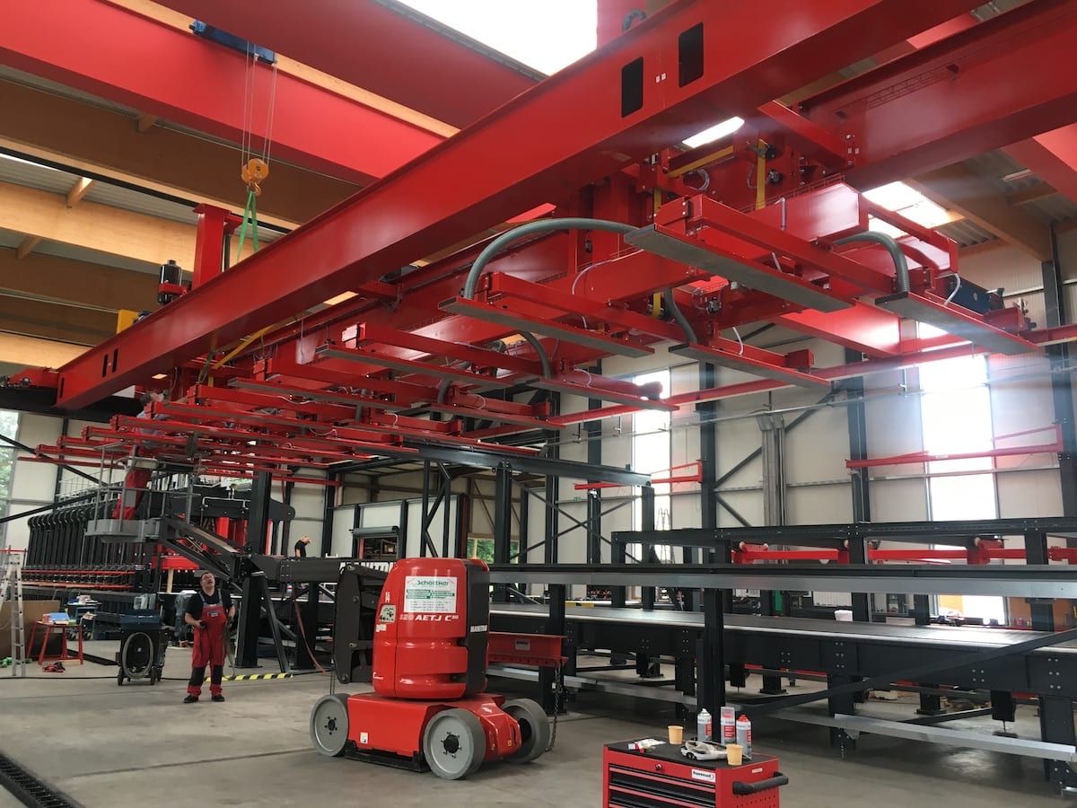 Freres Lumber Explores Mass Ply Panel Equipment Used in German Mills