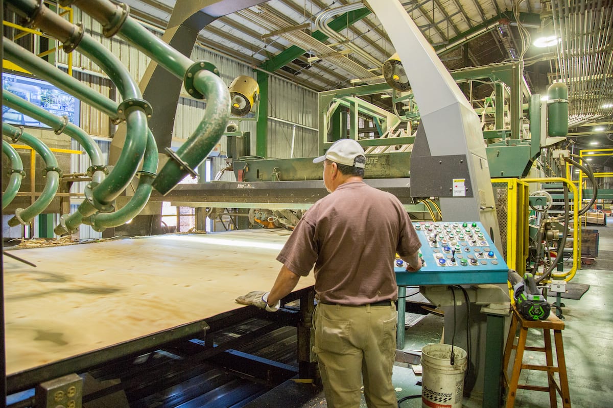 Freres Lumber March Market Update: A Lackluster Western Plywood Market