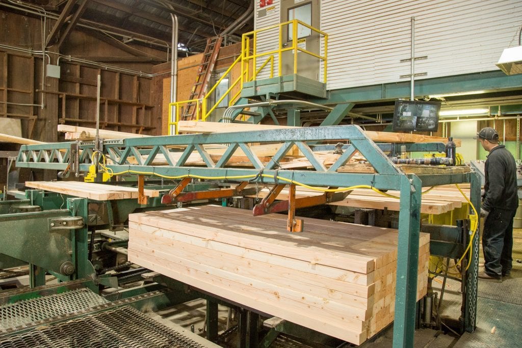Freres Lumber February Market Report: Jump in Plywood Prices; Veneer Pricing Gains Ground